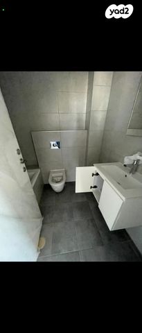 דרך מנחם בגין 58