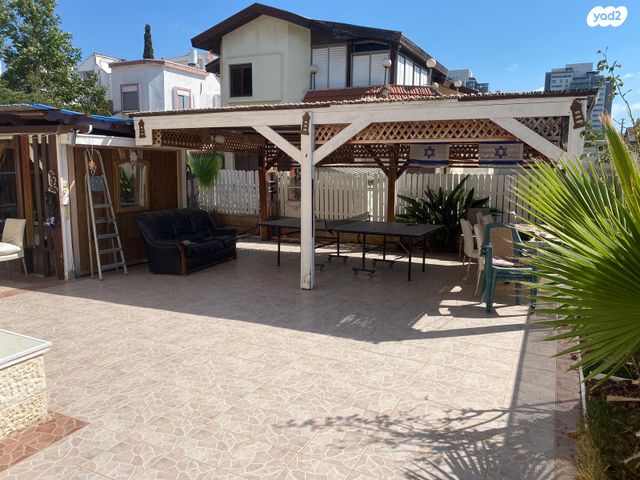 בית פרטי/ קוטג', סמטת רקפת 18, בנה ביתך, קרית ים