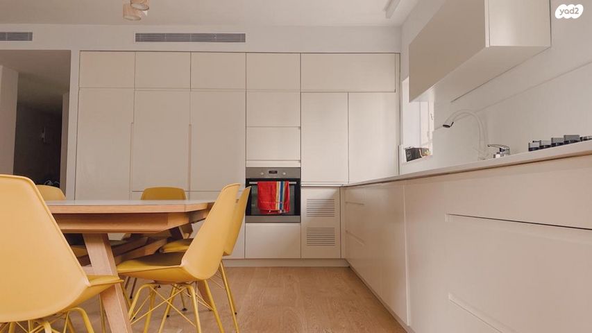 דירה, השניים 20, בורוכוב, גבעתיים