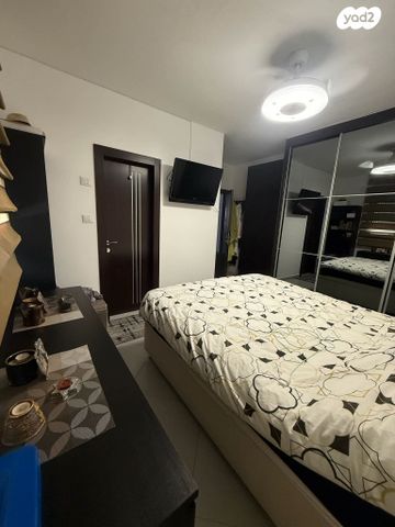 דירה, עונות השנה 4, העונות - בבניה, רובע 11, אילת