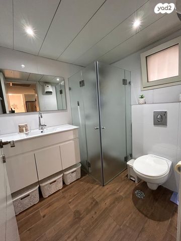 דירה, השיקמה 14, קרית גיורא, אור יהודה