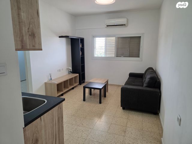 דרך השלום 56