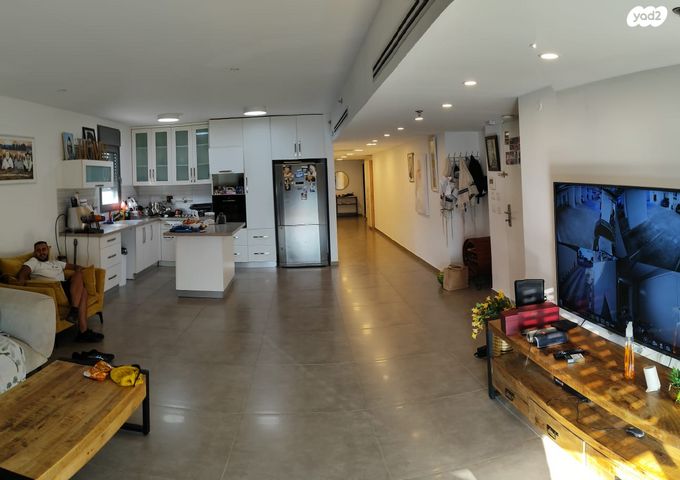 גג/ פנטהאוז, עזר וייצמן 6, מתחם 1200, הוד השרון