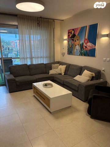 דירה, הרב גורן 18, נאות שקמה, ראשון לציון