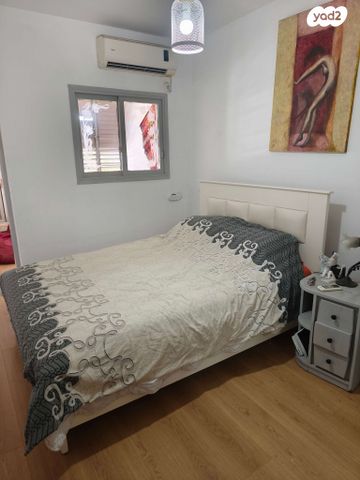 דירה, מטולה 4, נווה רם, שיכון מזרחי, רמת גן