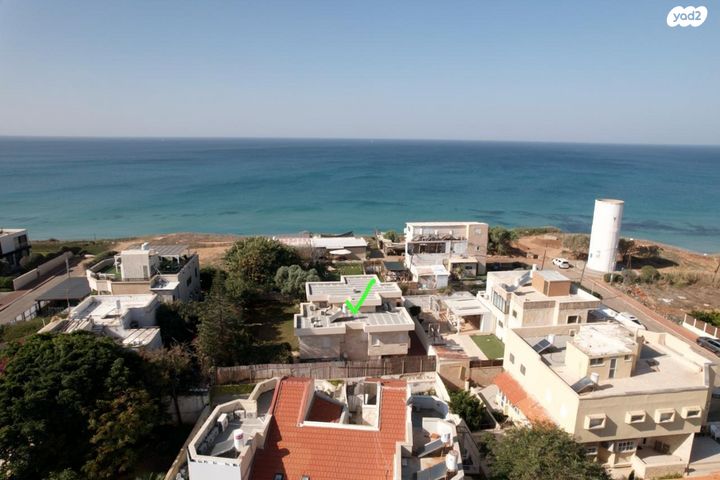 בית פרטי/ קוטג', הגדוד העברי 2, עין התכלת, נתניה