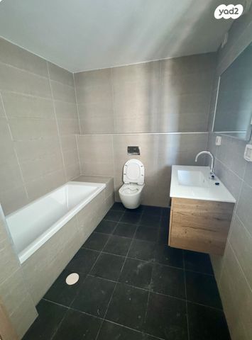 דירה, דרך ששת הימים 99, סלע, רחובות