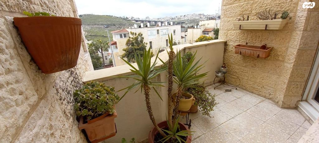 דירה, מאיר גרשון 7, פסגת זאב, ירושלים