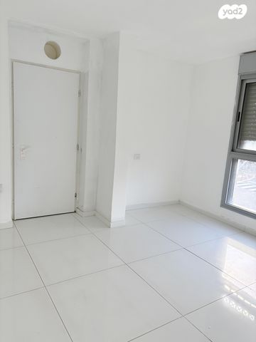 דירה, הטייסים 4, רמת בן צבי, נס ציונה