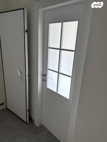 דירה, אסירי ציון 21, נווה גן, פתח תקווה