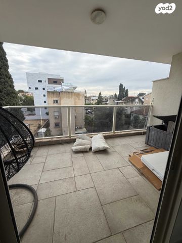 דירה, יצחק יציב 17, קרית חיים מזרחית, חיפה