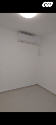 גיבורי הקריה 13