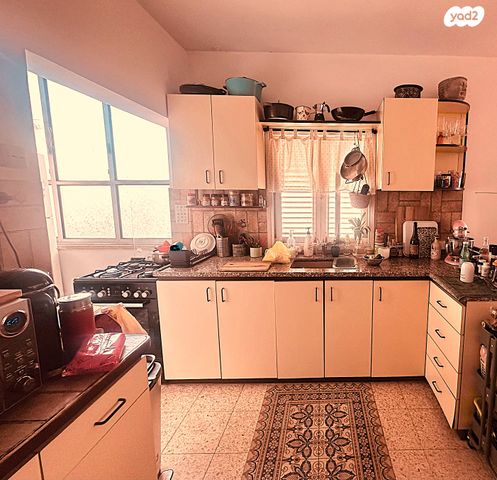 דירה, אנצו סירני 36, גבעת הרמבם, גבעתיים