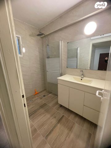 דירה, שבטי ישראל 42, קרית חיים מזרחית, חיפה