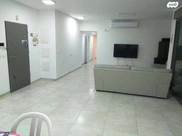 גג/ פנטהאוז, ספיר 16, רובע יזרעאל סביוני העמק, עפולה