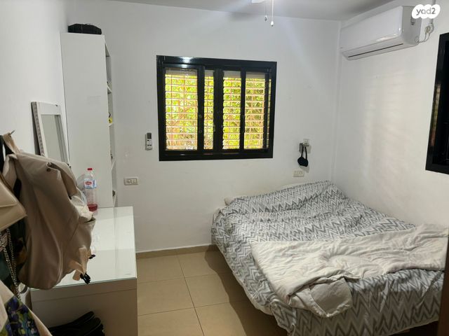 דירת גן, בנימין זאב באכר 33, תל חיים, תל אביב יפו