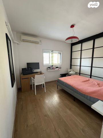 דירה, דרך זאב ז'בוטינסקי 36, שכונת חשמונאים, מרכז העיר א, רמת גן