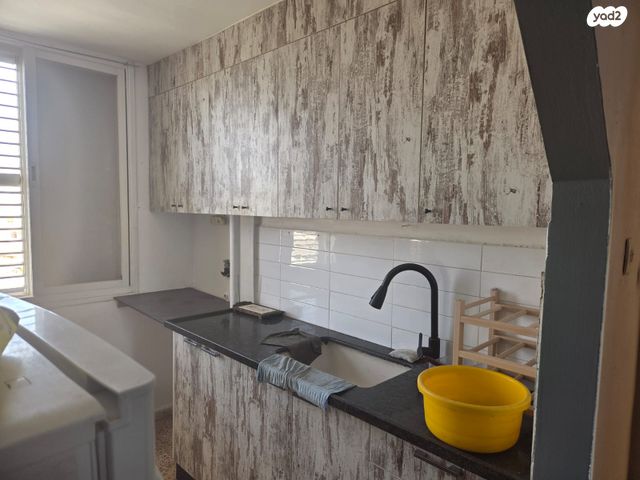 דירה, חובבי ציון 1, הגבעה, ירוחם