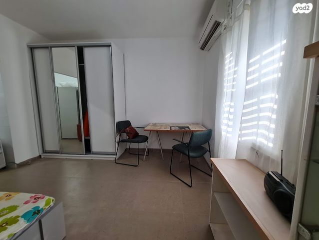 דירה, העצמאות 10, מרכז העיר, סביניה, הוותיקה, קרית ביאליק