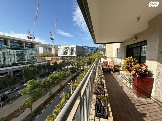 דירה, דם המכבים 55, שאר העיר, מודיעין מכבים רעות