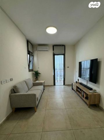 דופלקס, משה קול 7, המשתלה, תל אביב יפו