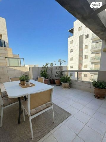 דופלקס, משה קול 7, המשתלה, תל אביב יפו