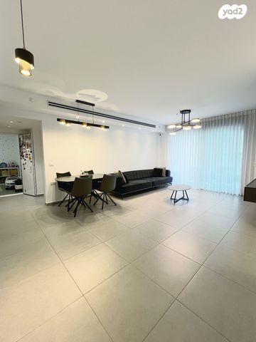 דירה, משה לוי 3, נאות שמיר, רמלה