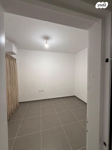 דירה, אריאל שרון 2, נווה שרון / שער העיר, נתיבות