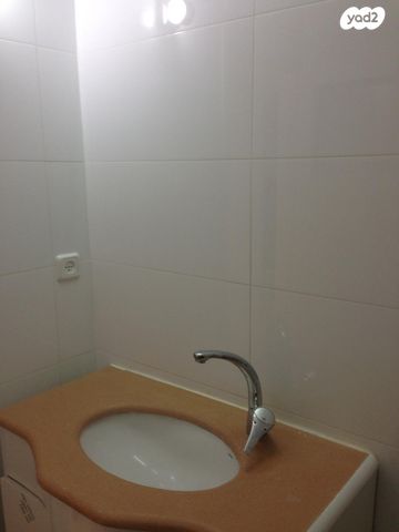 דירה, שדרות דב הוז 54, תל גיבורים, חולון