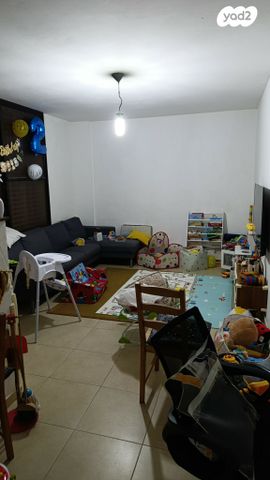 עמק השושנים 21