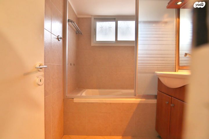 דירה, דפנה 1, מרכז העיר, סביניה, הוותיקה, קרית ביאליק