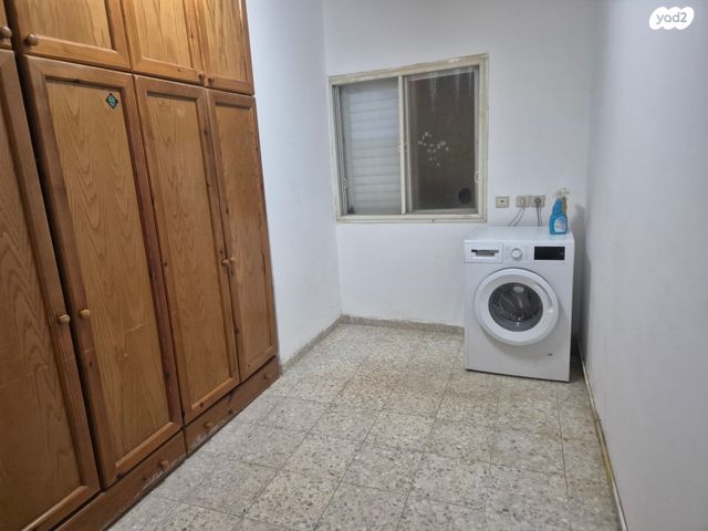 דירת גן, הגיבורים 9, סביוני עתלית, עתלית