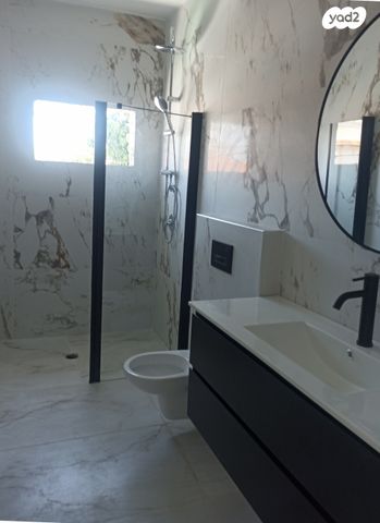 דירה, וייצמן 36, עמידר, בת ים