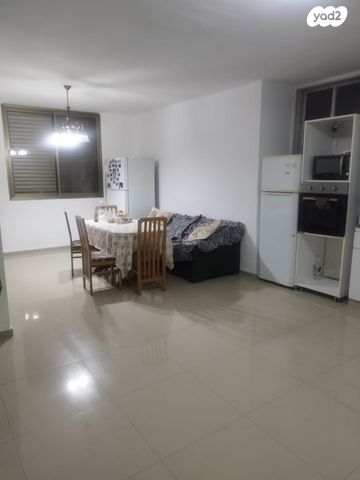 דירה, הרב קוק 17, צפון מערב מרכז העיר, נתניה