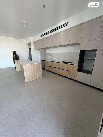 בנימין וולפוביץ' 7