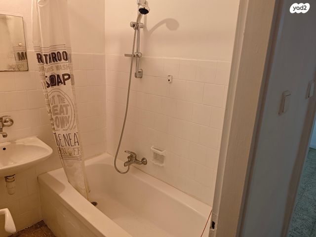 דירה, שרה אהרונסון 53, אזור הבילויים, רמת גן