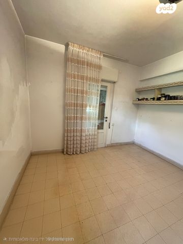 דירה, בוסתנאי 34, קטמון הישנה, ירושלים