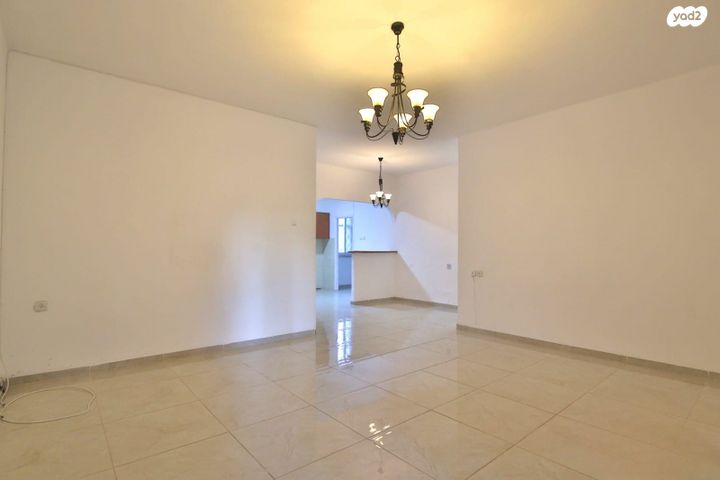 דירה, דפנה 1, מרכז העיר, סביניה, הוותיקה, קרית ביאליק