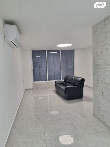 דירה, רינגלבלום 3, קרול, פתח תקווה