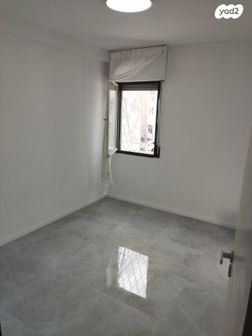 דירה, נתיב הטרשים 16, גבעת נשר, נשר