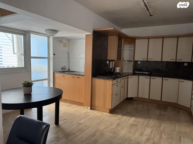 דירה, שדרות ניצה 8, צפון מערב מרכז העיר, נתניה