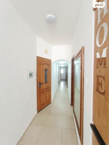 דירה, בר אילן 13, נווה רמז, חולון