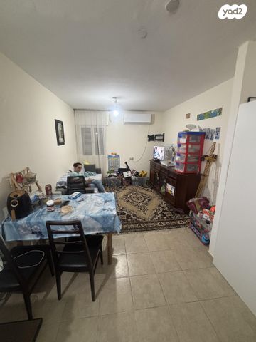 דירה, ש"י עגנון 7, נווה אלונים, אשקלון