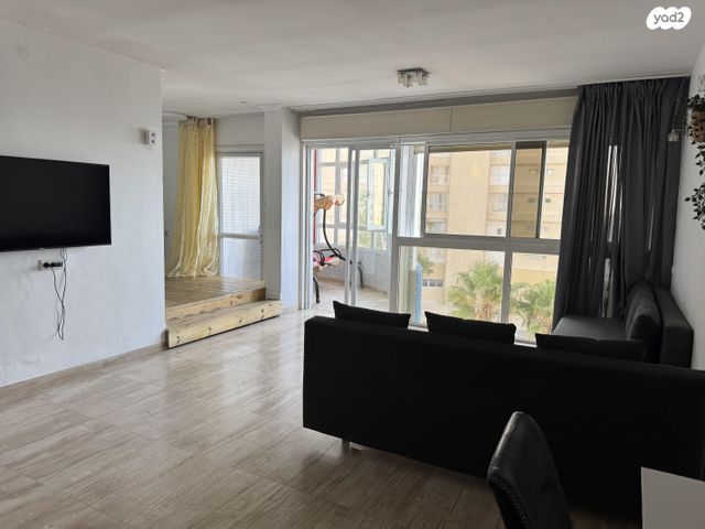 דירה, שדרות ניצה 8, צפון מערב מרכז העיר, נתניה