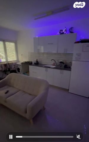 דירה, שדרות אליהו גולומב 17, הדר עליון, חיפה