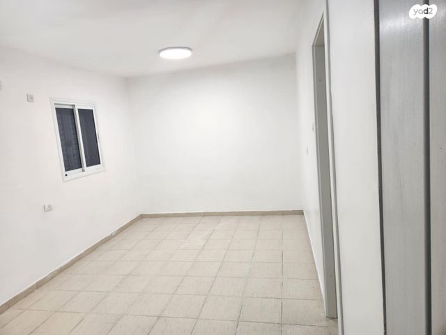 דירה, שדרות מרדכי בן פורת 4, הראשונים, אור יהודה