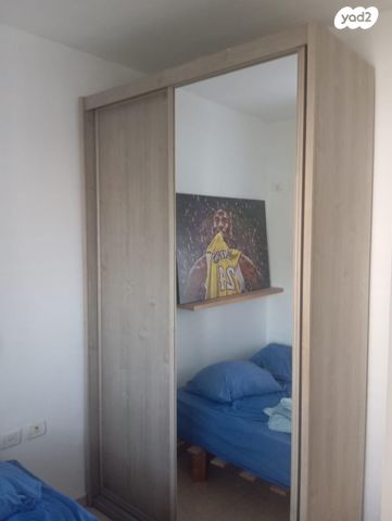 דירה, הרצל 54, שכונת בן גוריון, מרכז העיר ג', רמת גן