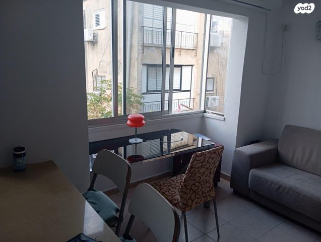 דירה, הרצל 54, שכונת בן גוריון, מרכז העיר ג', רמת גן