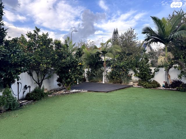 בית פרטי/ קוטג', שלמה עראקי 2, קרית שמחה, ראשון לציון