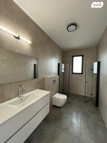 דירת גן, דגן 4, עמירם, פרדס חנה כרכור